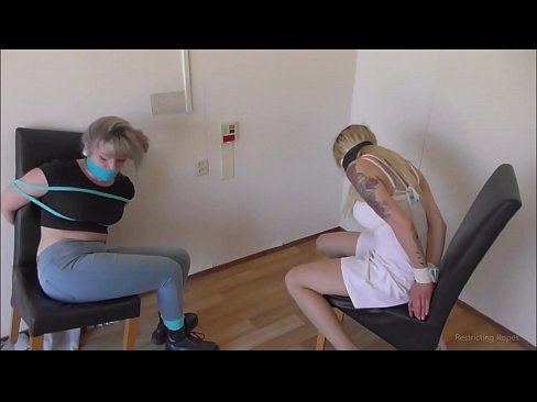 ❤️ Woledzera / womangidwa komanso wotsekeredwa / msungwana wovutika Zolaula pa ny.hentai-id.ru ❌